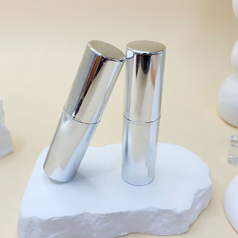 RO-CST02 Round silver-gloss contouring brush