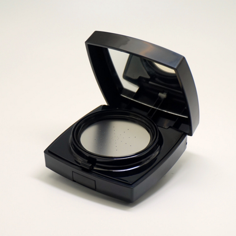 RO-ACC12 15g CC cream square metal airless compact packaging