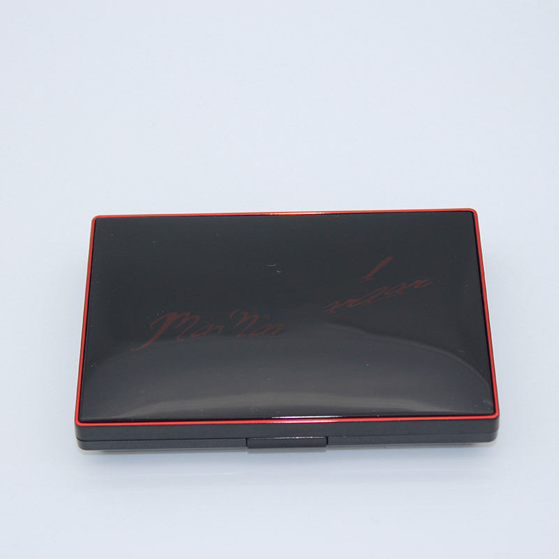 RO-EB017 Black with red edges eyeshadow palette