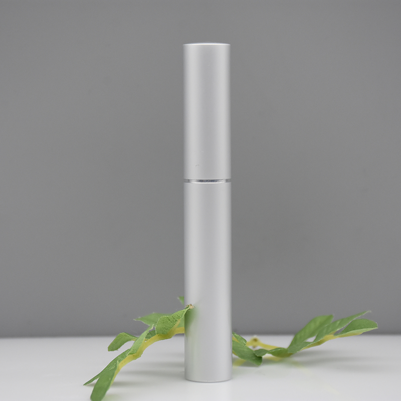RO-MT044 4ml round silver aluminum eyeline tube