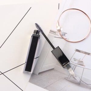 Why Is Eyeliner Pen Packaging So Important for Cosmetic Brands?